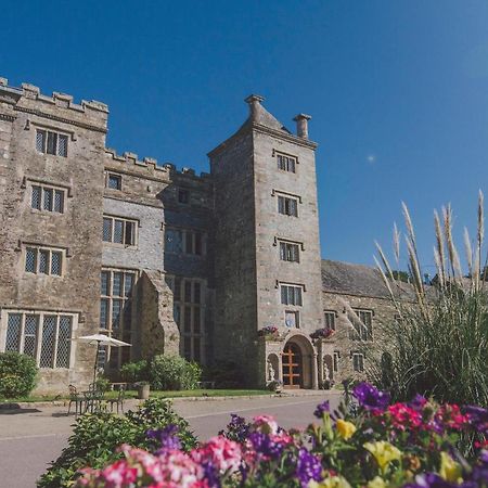 Boringdon Hall Hotel And Spa Плаймаут Экстерьер фото Berkeley Castle