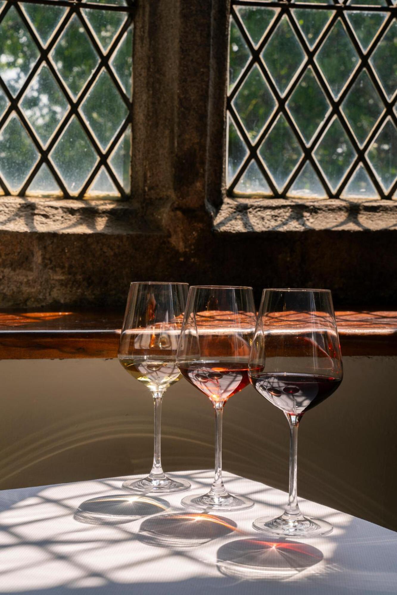 Boringdon Hall Hotel And Spa Плаймаут Экстерьер фото Wine glasses